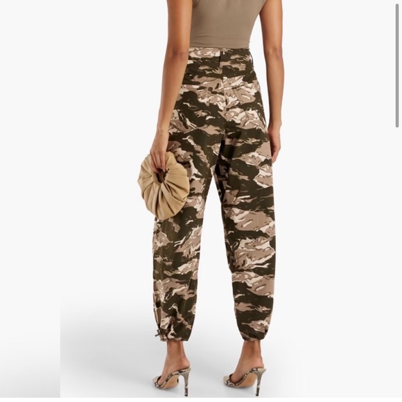 GOOD AMERICAN • Camouflage Drawstring Women's Pants - Picture 2 of 9